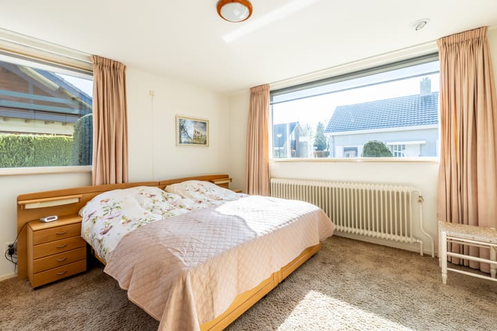 Foto 15 van Tilburgstraat 13