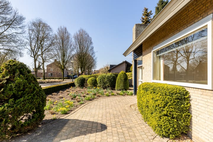 Foto 45 van Tilburgstraat 13