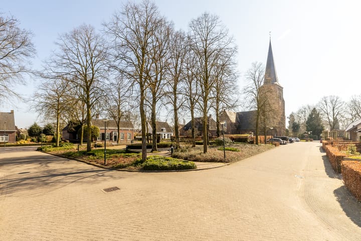 Foto 49 van Tilburgstraat 13