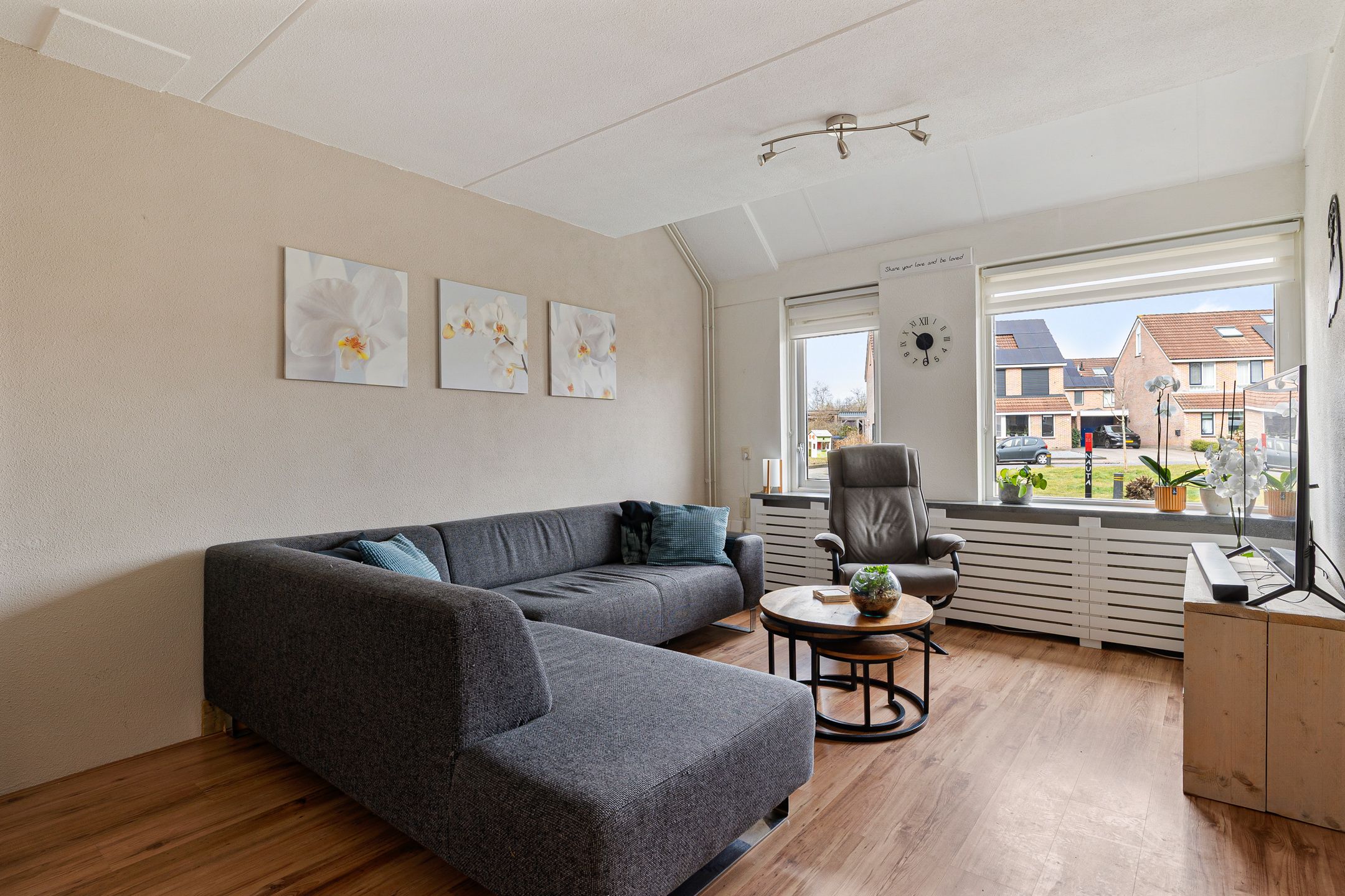 Foto 12 van Kamille 25