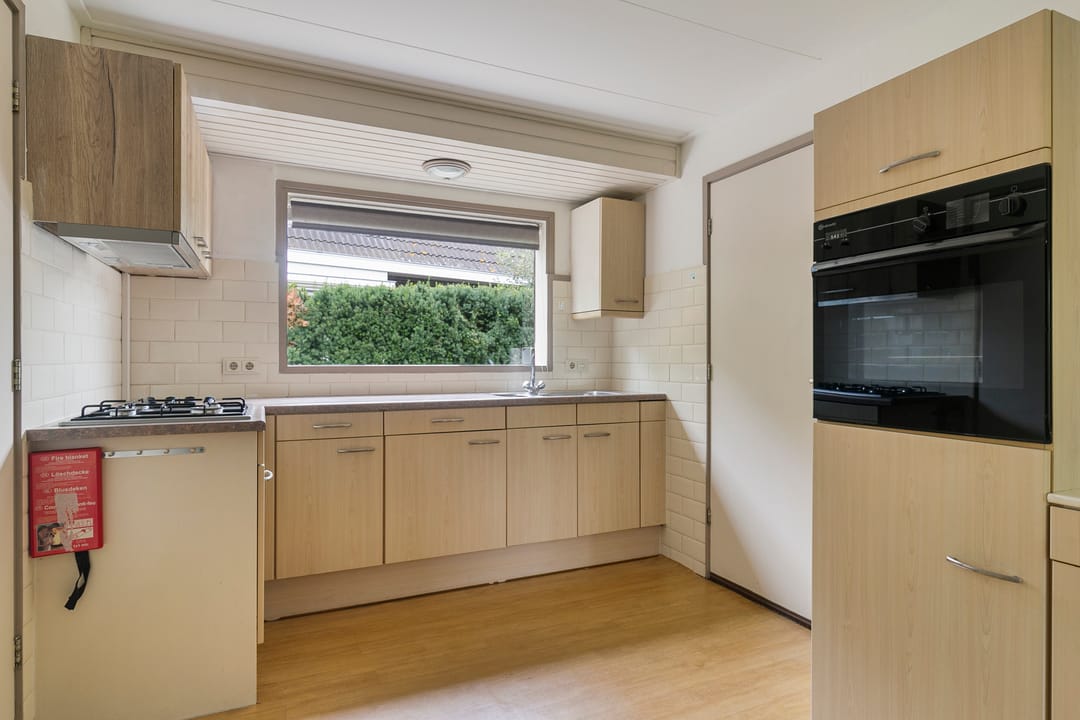 Photo 8 of Emsterweg 66