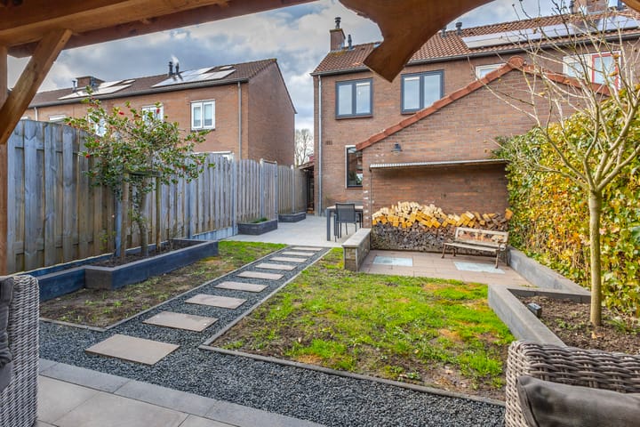 Photo 42 of Prinses Irenestraat 23