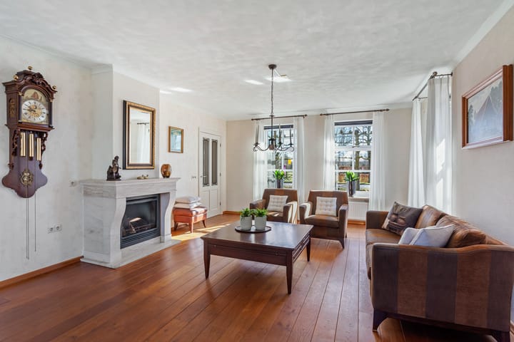 Photo 7 of Vriezenveenseweg 26