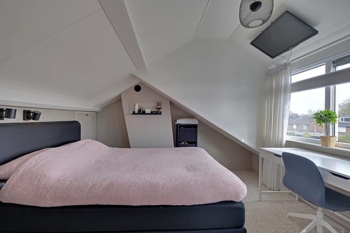 Photo 20 of Westeinde 36