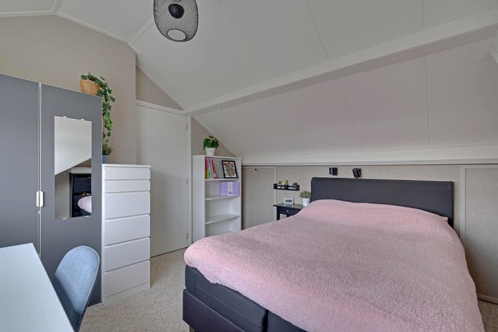 Photo 21 of Westeinde 36