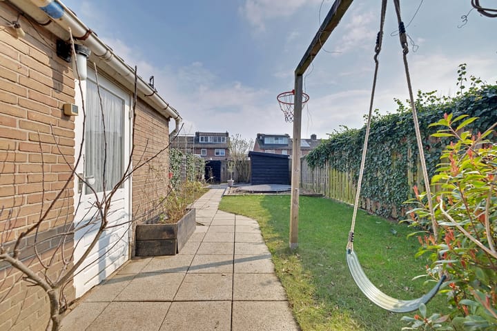 Photo 24 of Westeinde 36