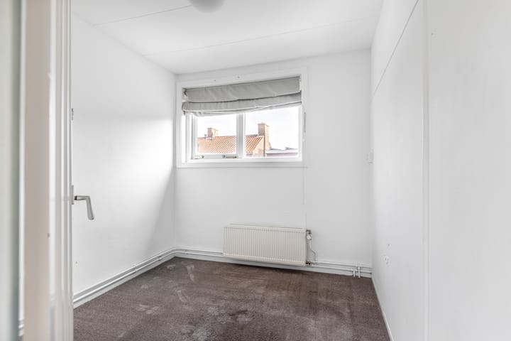 Foto 15 van Indischestraat 143