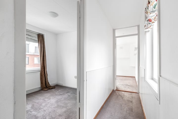 Foto 18 van Indischestraat 143