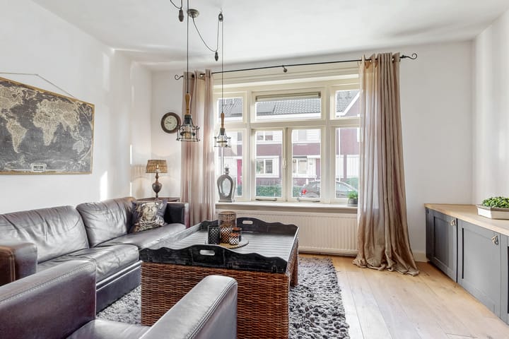 Foto 5 van Burgemeester van Meetelenstraat 23