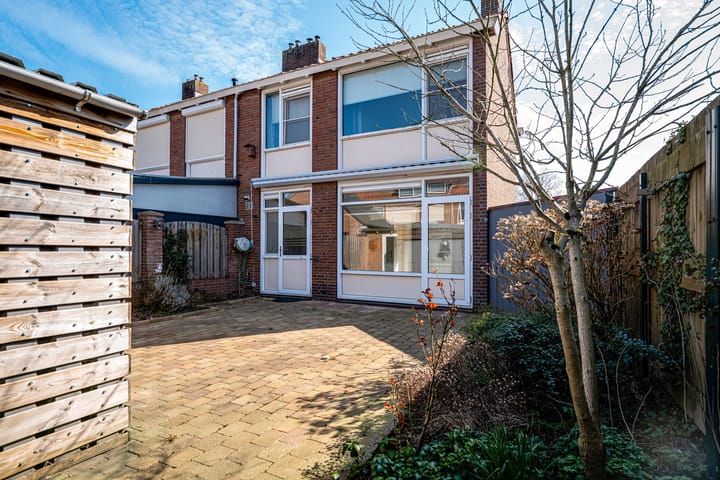 Photo 2 of Clematisstraat 26