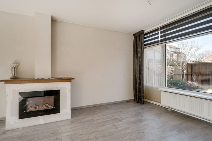 Photo 3 of Clematisstraat 26