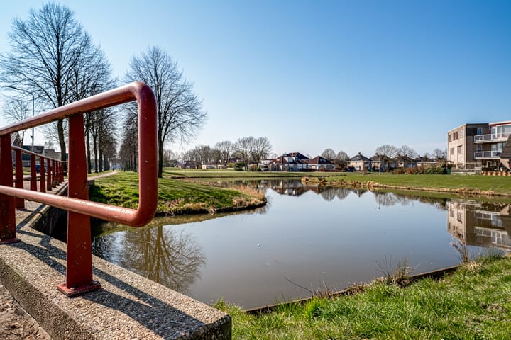 Photo 41 of Clematisstraat 26