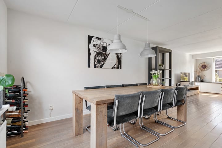 Foto 12 van Margriet 44