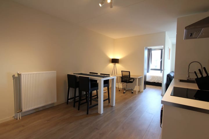 Foto 10 van Johan van der Keukenstraat 91-E