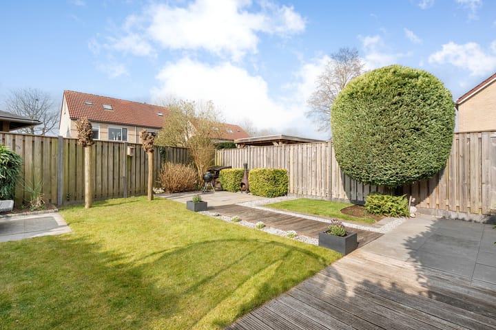 Foto 42 van Margriet 44