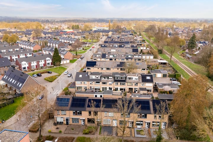 Foto 28 van Bachstraat 10