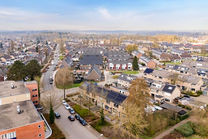 Foto 29 van Bachstraat 10