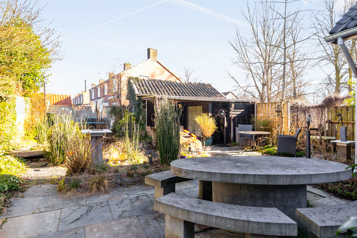 Foto 41 van Eerbeekseweg 13-A