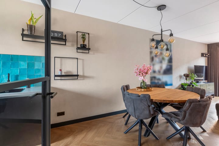 Foto 10 van Burg. Schwartzlaan 36