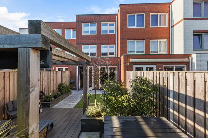 Foto 27 van Burg. Schwartzlaan 36