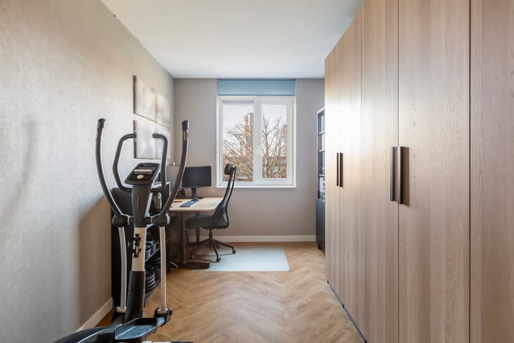 Foto 45 van Burg. Schwartzlaan 36