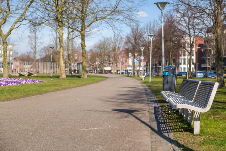 Foto 48 van Burg. Schwartzlaan 36