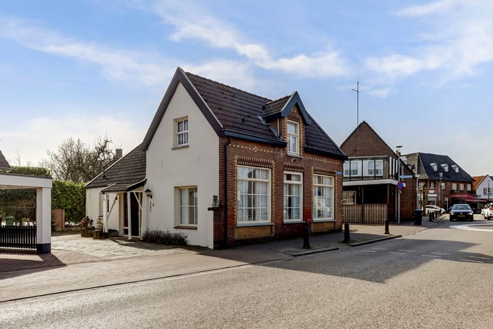 Foto 42 van Haarstraat 2