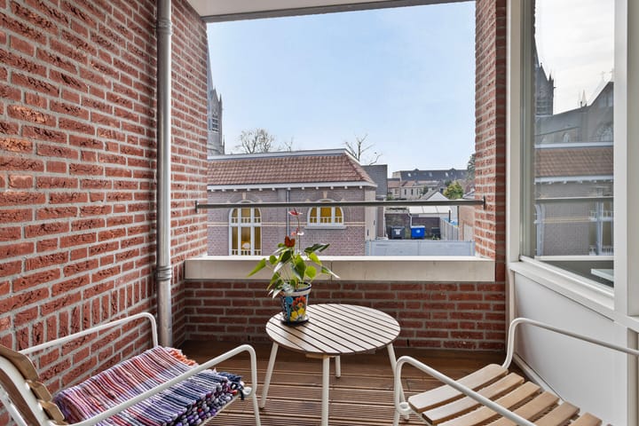 Foto 4 van Bisschop van Mierlostraat 1-D