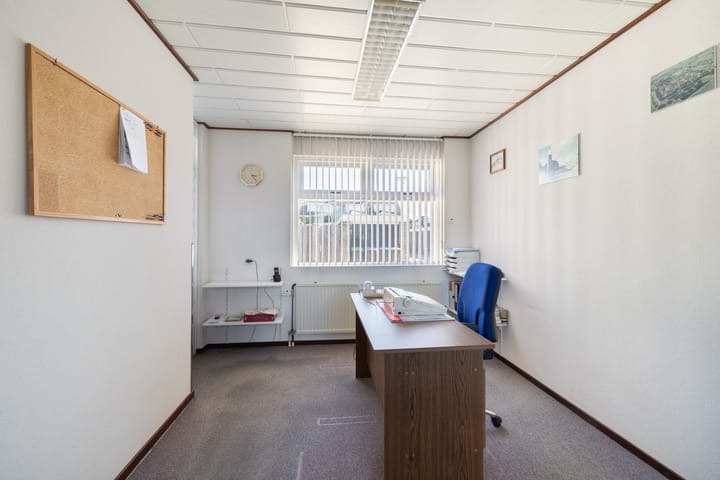 Foto 16 van Dr W Dreesstraat 31