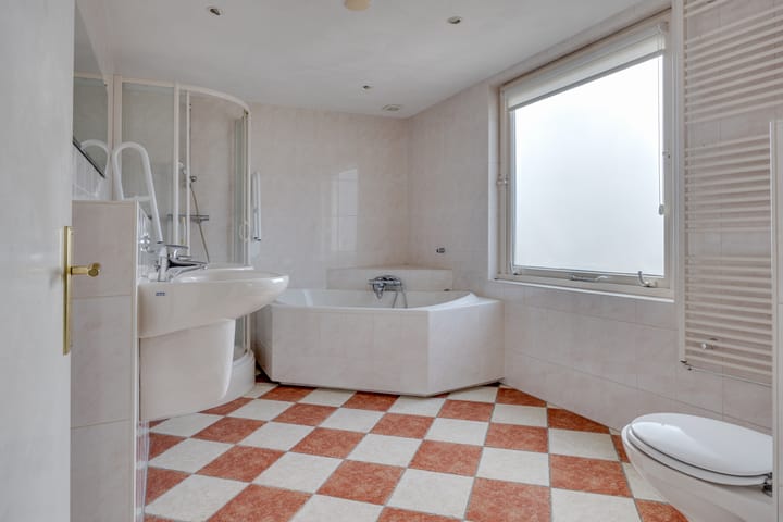 Foto 16 van Van Boetzelaerlaan 30