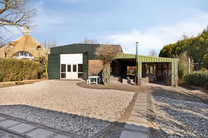 Foto 4 van Den Ilp 71