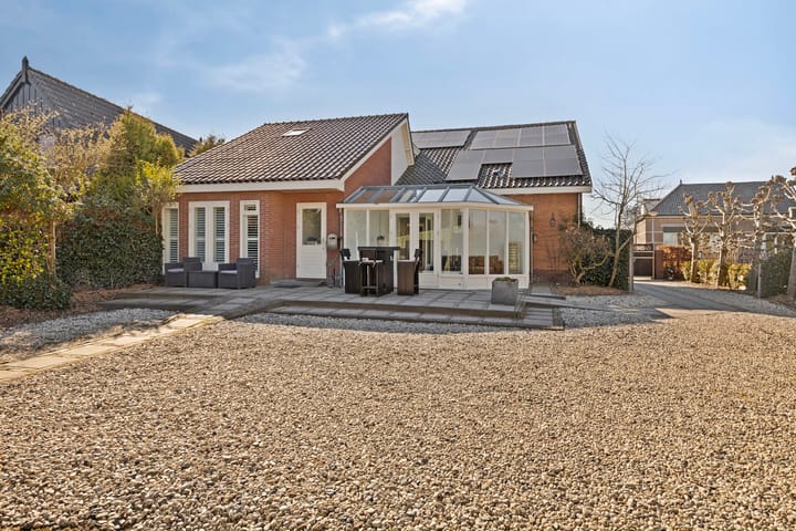 Foto 20 van Den Ilp 71