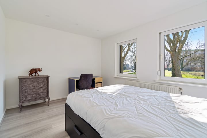 Foto 20 van Beneluxlaan 8