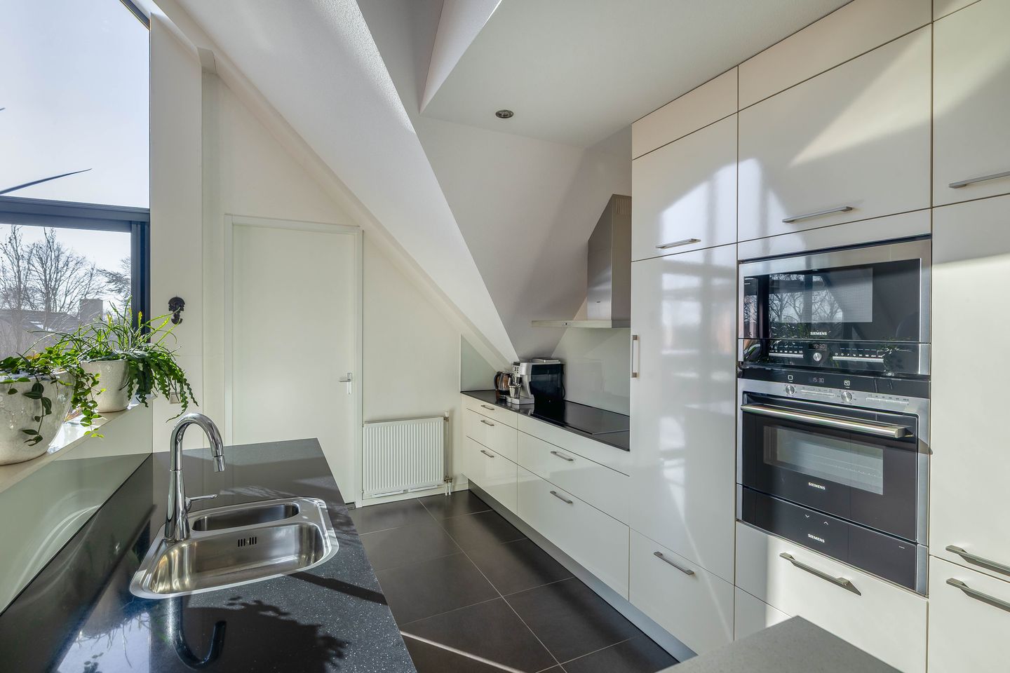 Foto 20 van Koningin Wilhelminastraat 35