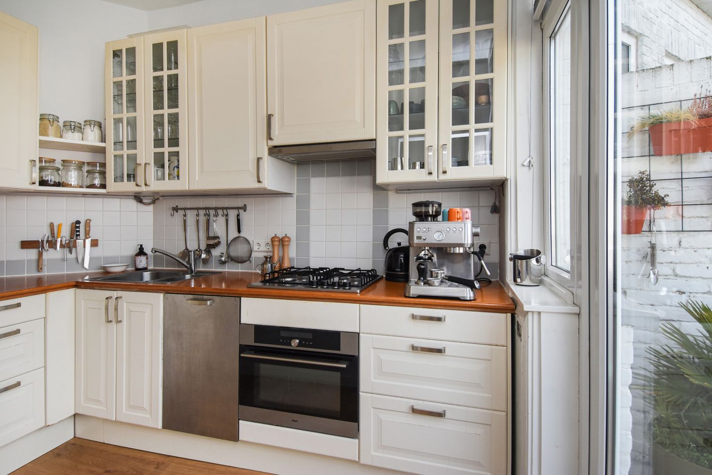 Foto 4 van Van Lansbergestraat 226