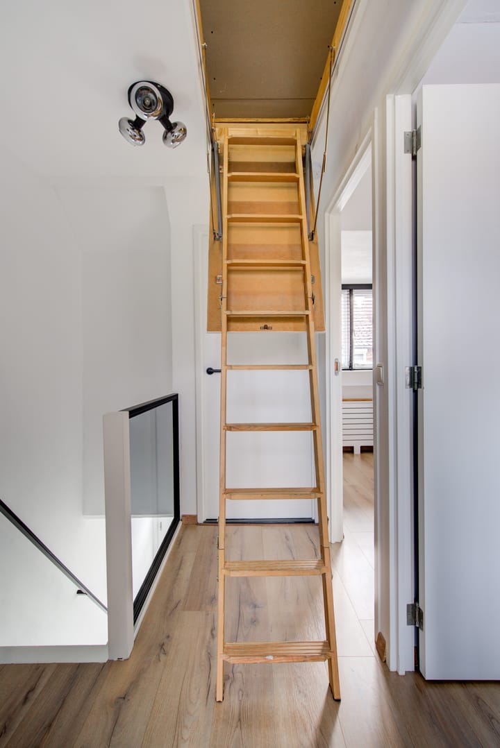 Photo 18 of Willemstraat 38