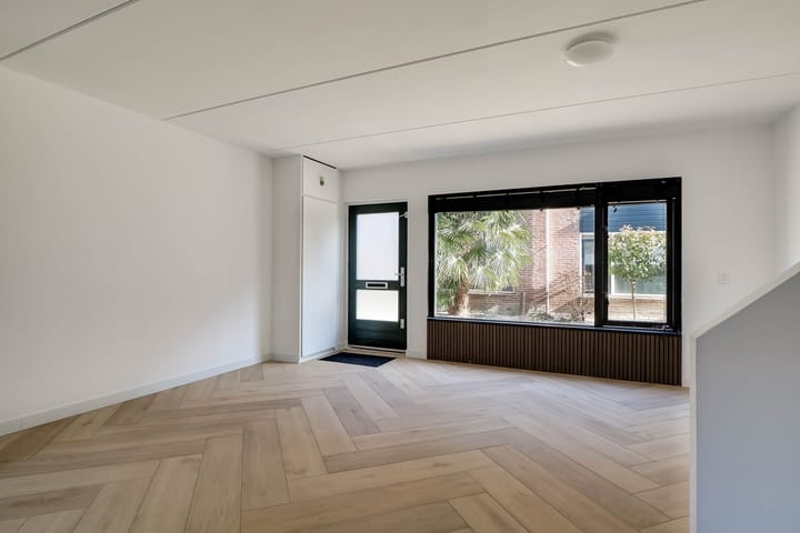 Foto 7 van Ridderspoor 37