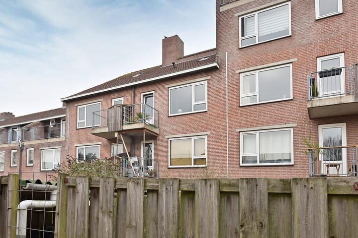 Foto 10 van Oostkade 128