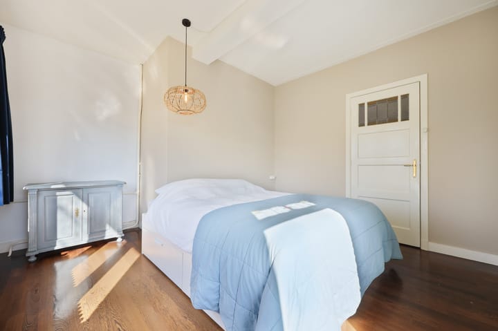 Foto 15 van Kennemerstraatweg 181