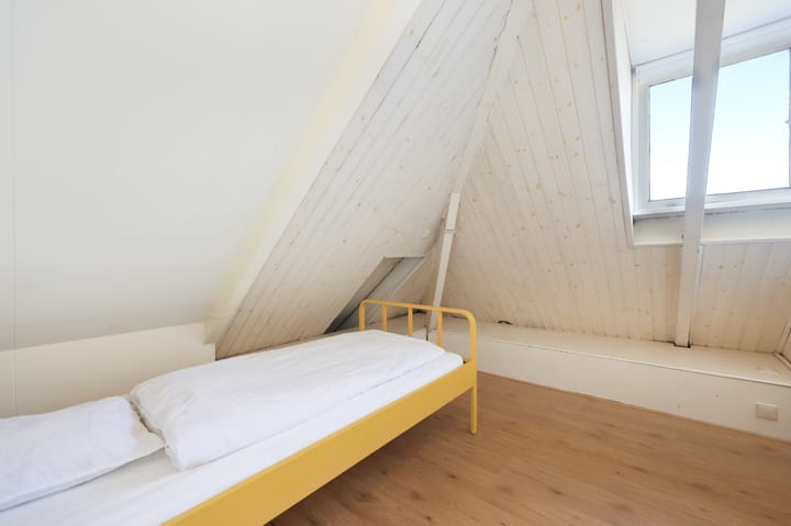 Foto 21 van Kennemerstraatweg 181