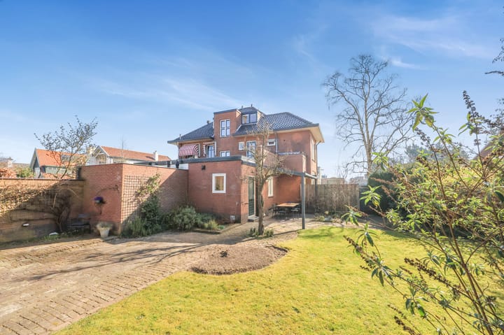 Foto 24 van Kennemerstraatweg 181