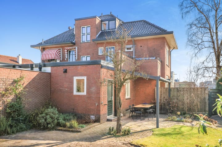 Foto 25 van Kennemerstraatweg 181