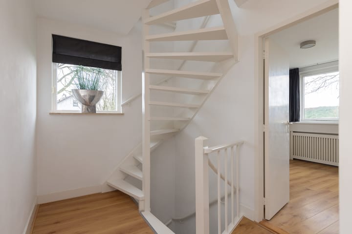 Foto 16 van Schoutenlaan 60