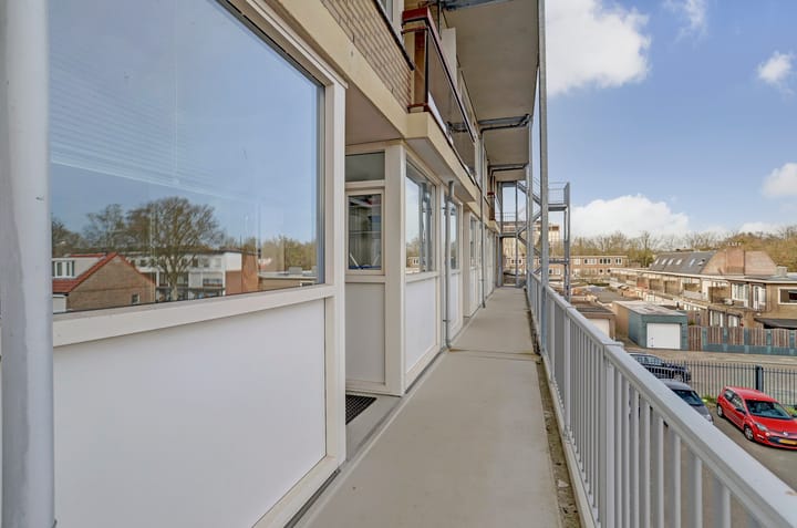 Foto 33 van Postelse Hoeflaan 34