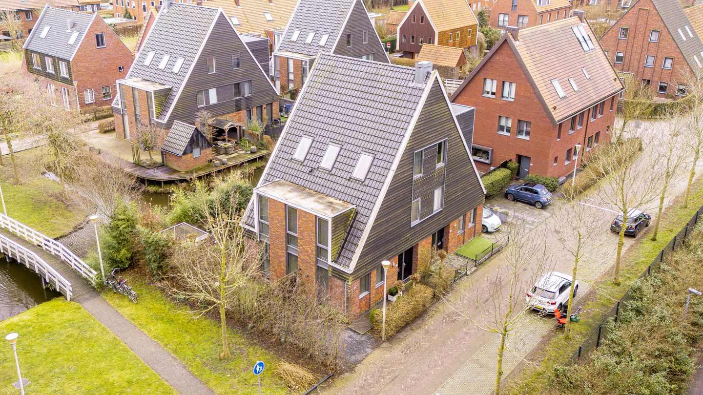 Foto 1 van Gentiaan 69