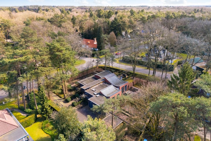 Foto 2 van Julianalaan 57