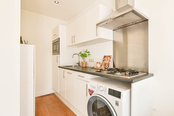 Photo 10 of Bankastraat 17-B