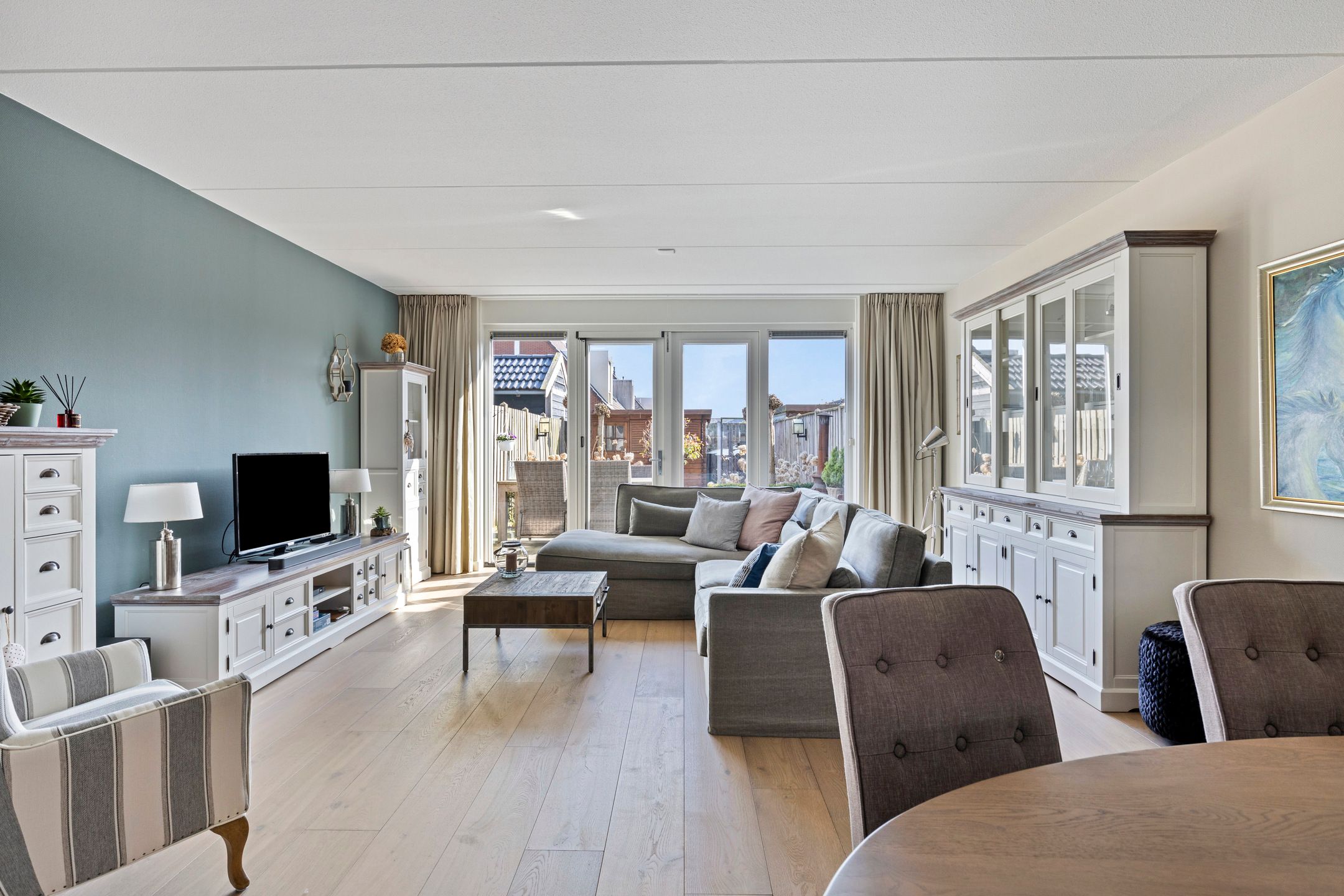 Foto 9 van Elementen 8