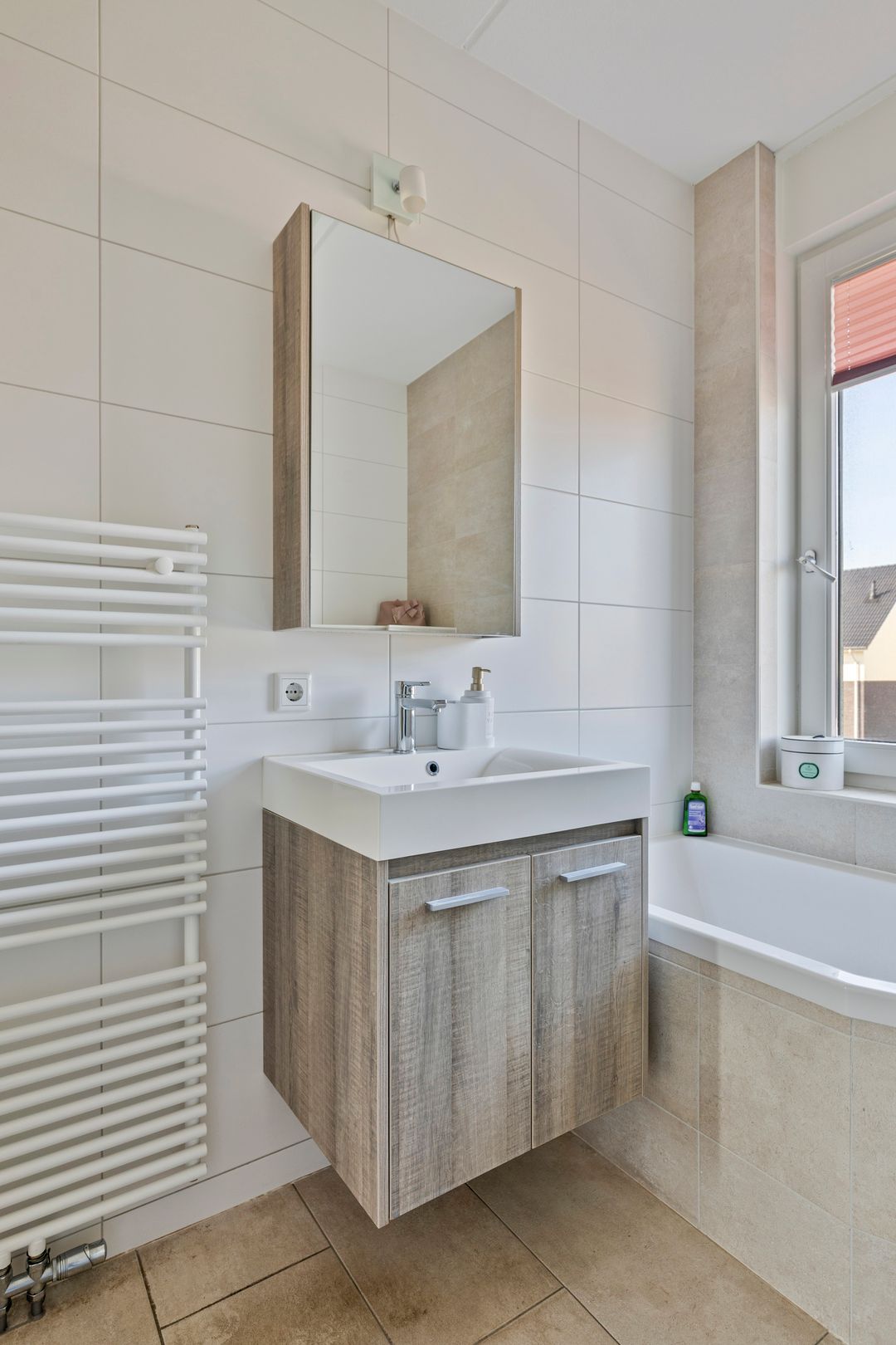 Foto 23 van Elementen 8