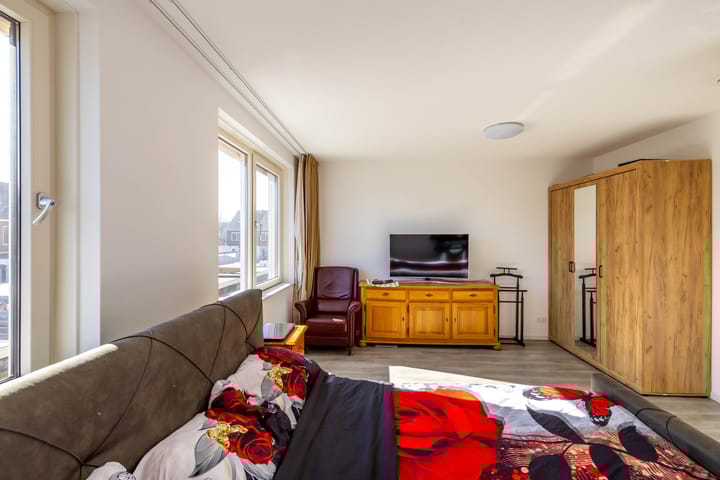 Photo 21 of Kamplaan 7